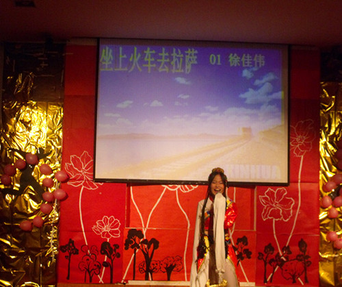 歌声飞扬，律动青春——ag旗舰厅官方网站、思政部2011级新生卡拉ok大赛落幕