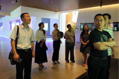ag旗舰厅官方网站新进教师参观台州市博物馆与台州市城市规划馆