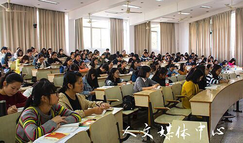严于律己树新帆   ag旗舰厅官方网站第十四期业余党校开学