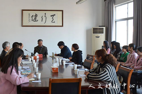 “三台人文论坛”第43讲：浙江大学王元骧教授为ag旗舰厅官方网站师生作专题讲座