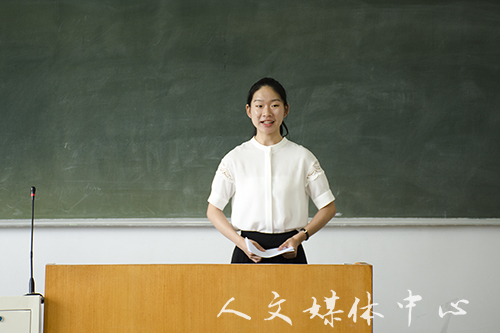 ag旗舰厅官方网站师范生即席讲演竞赛顺利进行