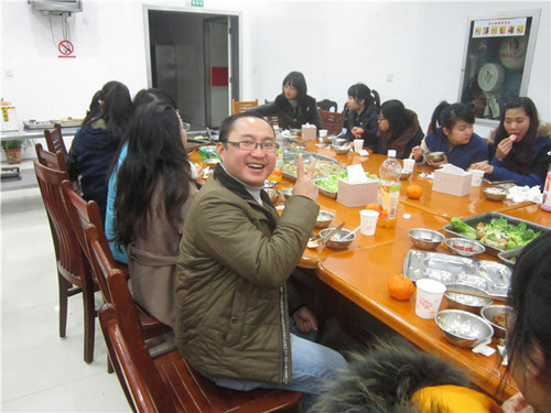 ag旗舰厅官方网站举办职工跨年晚宴