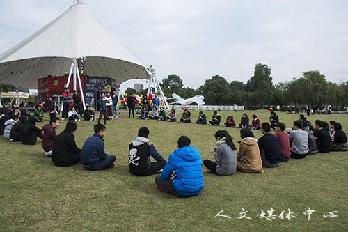 全员加速 ag旗舰厅官方网站员工干部素质拓展进行时