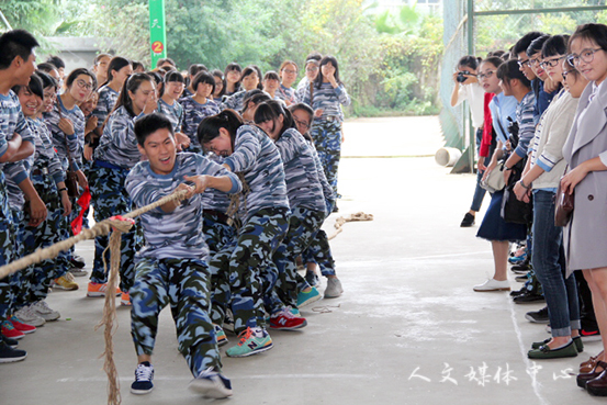 ag旗舰厅官方网站新生文体节开幕
