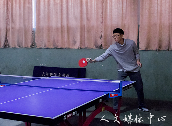 小球转动青春  拼搏成就辉煌 乒乓球联赛(临海校区)ag旗舰厅官方网站获得亚军