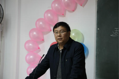 新生活 新风尚 ag旗舰厅官方网站首期新生研讨课开课